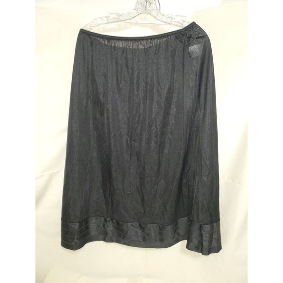 Velrose Half‎ Slip Skirt Women's Plus Size 2x Black Pull On Stretch Nylon 31" - Picture 1 of 3